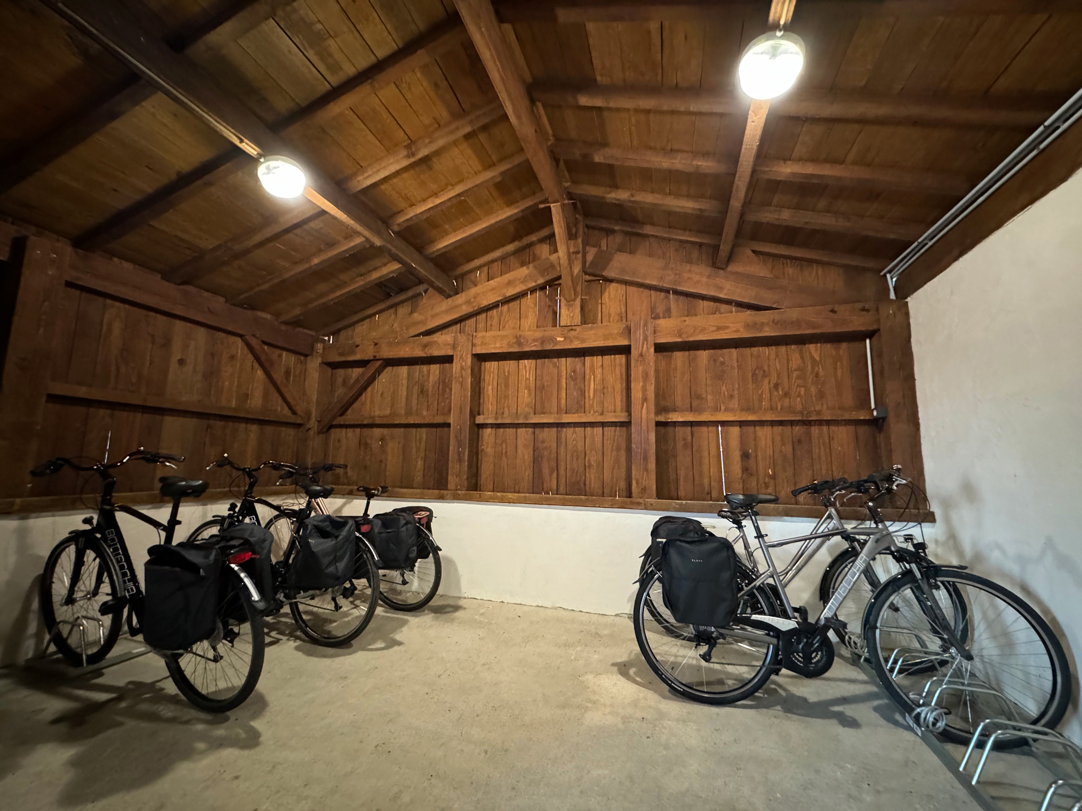 10-Bike-shed